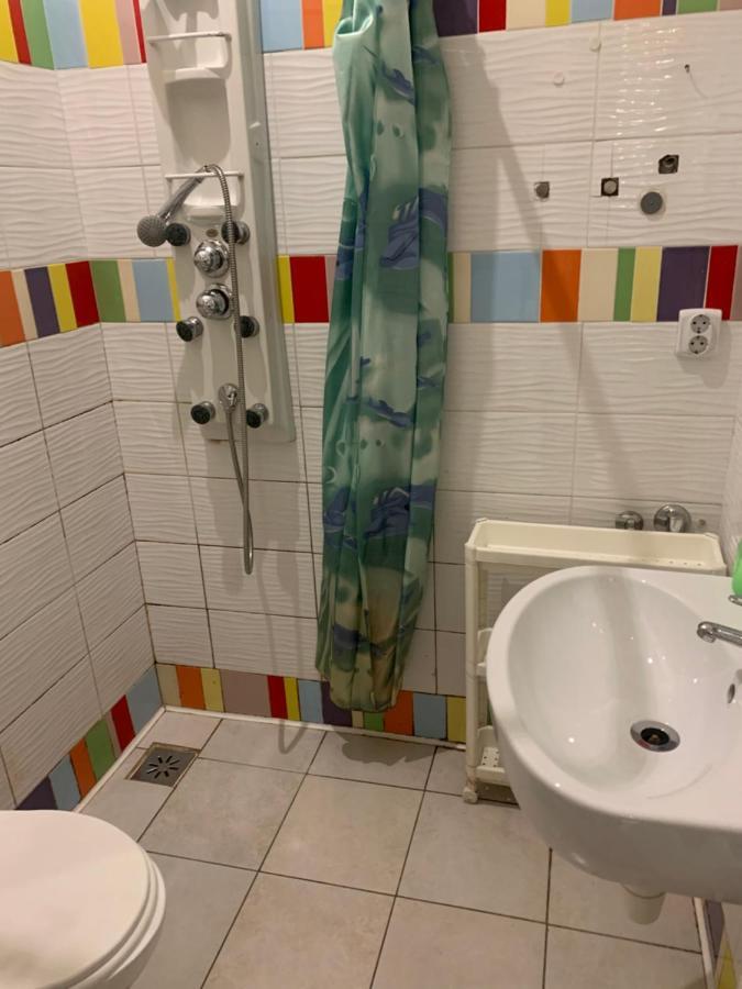 The Whistling Rabbi Appartement Boedapest Buitenkant foto