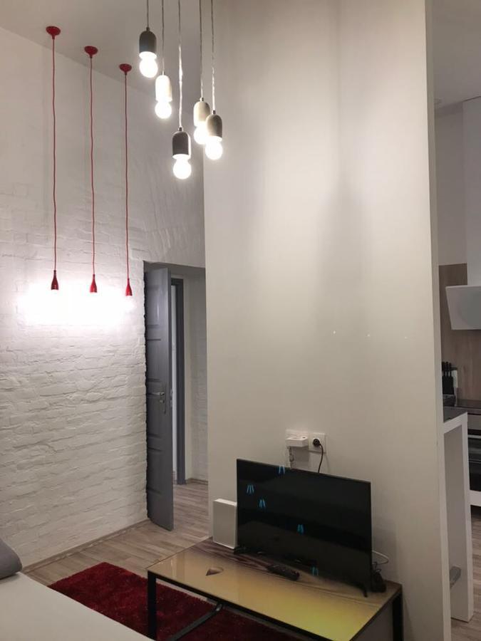 The Whistling Rabbi Appartement Boedapest Buitenkant foto