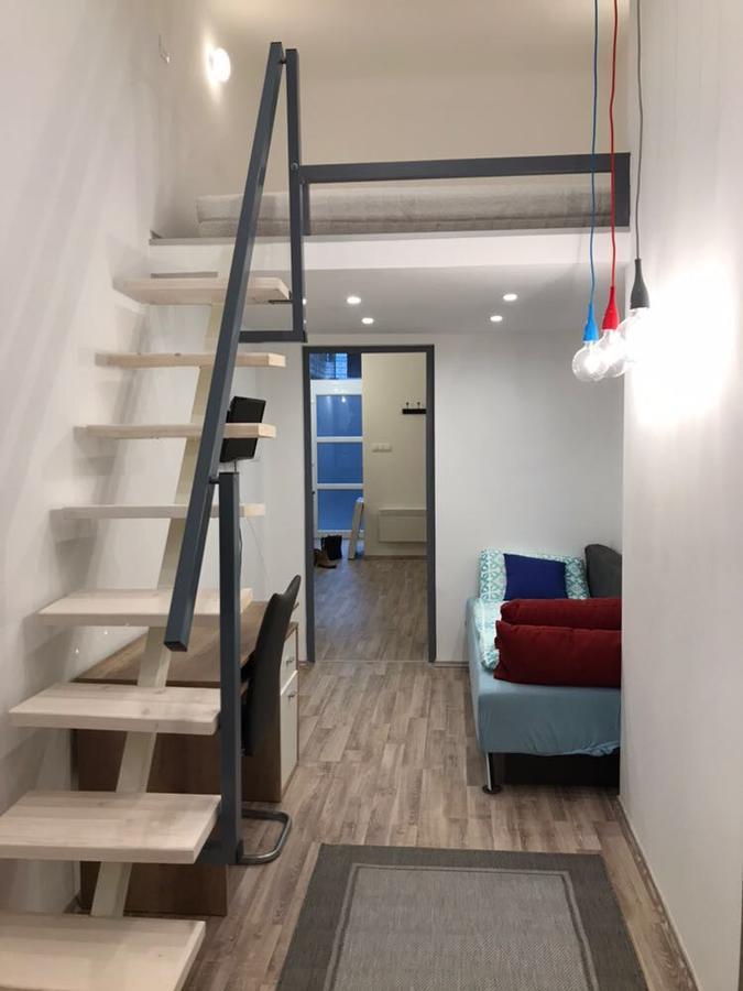 The Whistling Rabbi Appartement Boedapest Buitenkant foto