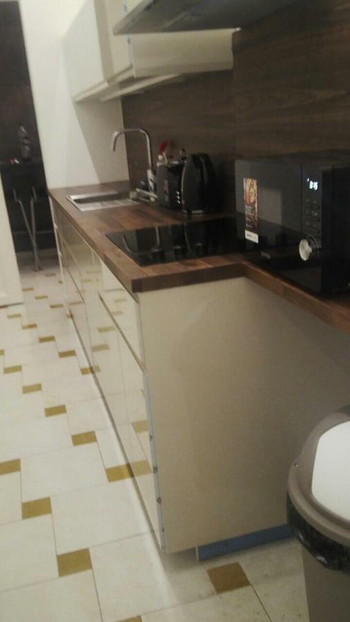 The Whistling Rabbi Appartement Boedapest Buitenkant foto